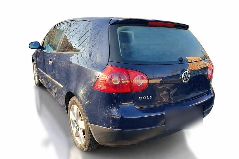 Gebraucht VW Golf IV Trendline 105 PS (77 kW) 2004 Blau Kleinwagen