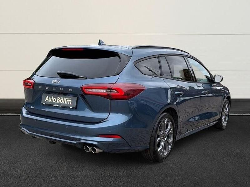 Neu Ford Focus ST-Line X 155 PS (114 kW) 2025 Blau(metallic) Kombi