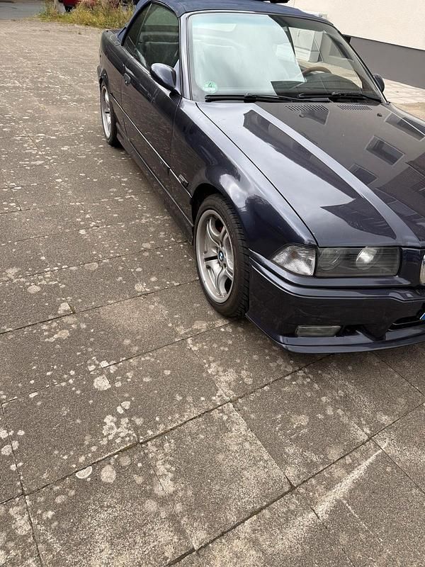 Violet Gebraucht 1995 BMW 328 Cabriolet M Sport Cabrio | 11.111 € - Bild 1/4