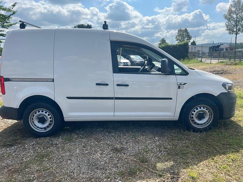 Gebraucht VW Caddy 102 PS (75 kW) 2020 Weiß Van / Kleinbus