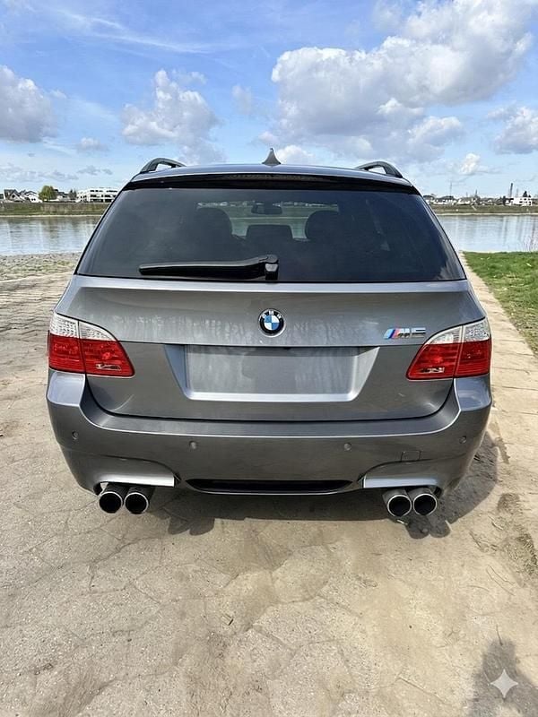 Gebraucht BMW M5 507 PS (372 kW) 2007 Grau Kombi