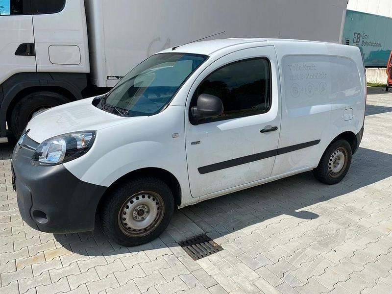 Second-hand Renault Kangoo 44 kW (60 CP) 2019 Alb Hatchback