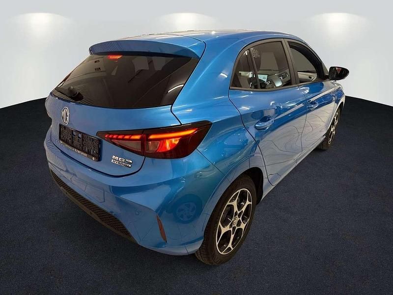 Gebraucht MG MG3 Luxury 194 PS (142 kW) 2024 Dover white Kleinwagen