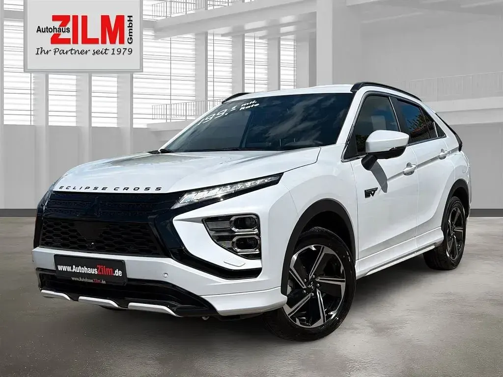 Gebraucht Mitsubishi Eclipse Cross Plus 188 PS (138 kW) 2024 Weiß (andenweiß) SUV