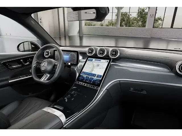 Gebraucht Mercedes GLC300e 313 PS (230 kW) 2024 SUV