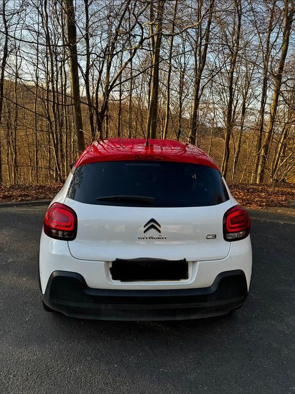 Gebraucht Citroën C3 Shine 83 PS (61 kW) 2019 Weiß Limousine