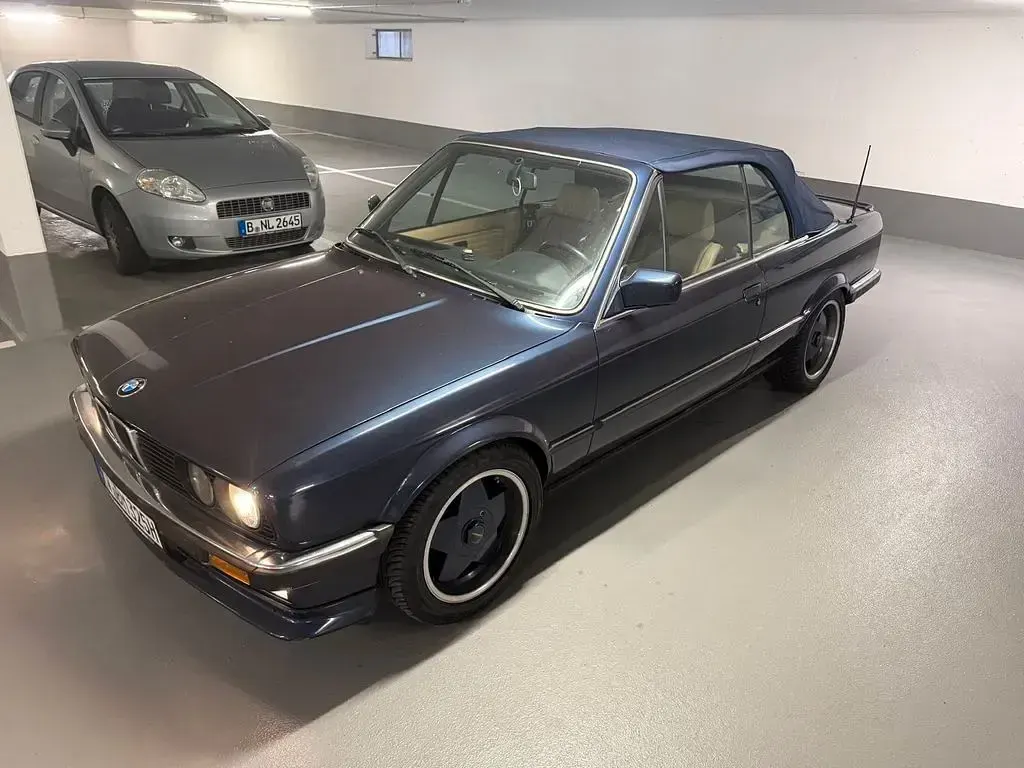 Gebraucht BMW 325 Cabriolet Performance 170 PS (125 kW) 1989 Blau Cabrio