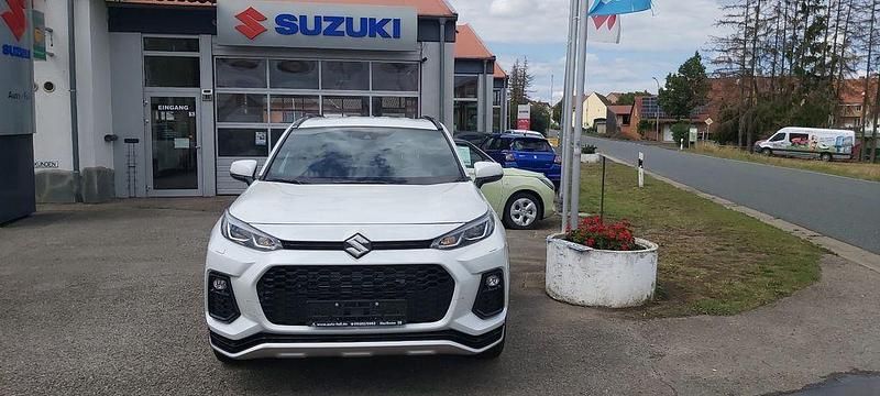 Weiß Neu 2025 Suzuki Across SUV | 53.821 € - Bild 1/4