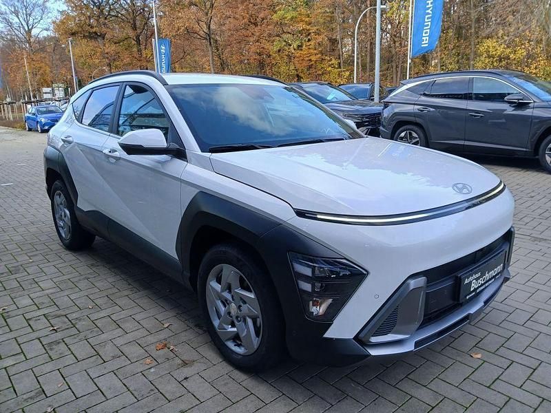 Neu Hyundai Kona Trend 137 PS (100 kW) 2025 Weiß SUV