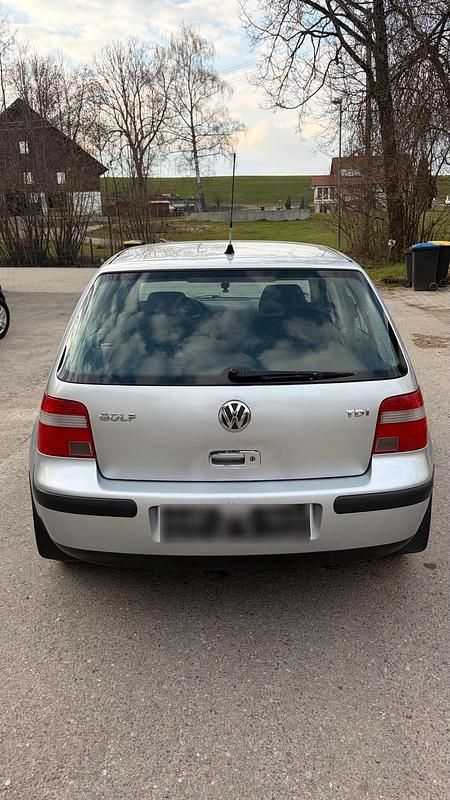 Gebraucht VW Golf IV 101 PS (74 kW) 2002 Limousine