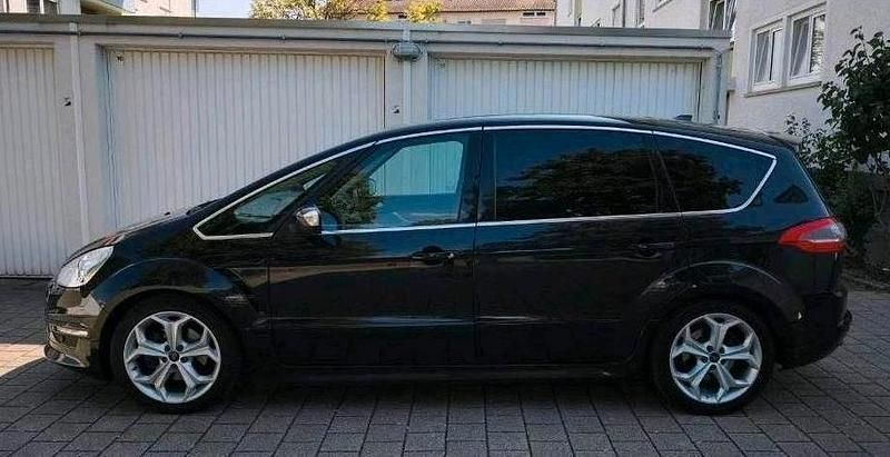 Gebraucht Ford S-MAX ST-Line 200 PS (147 kW) 2014 Schwarz Van / Kleinbus