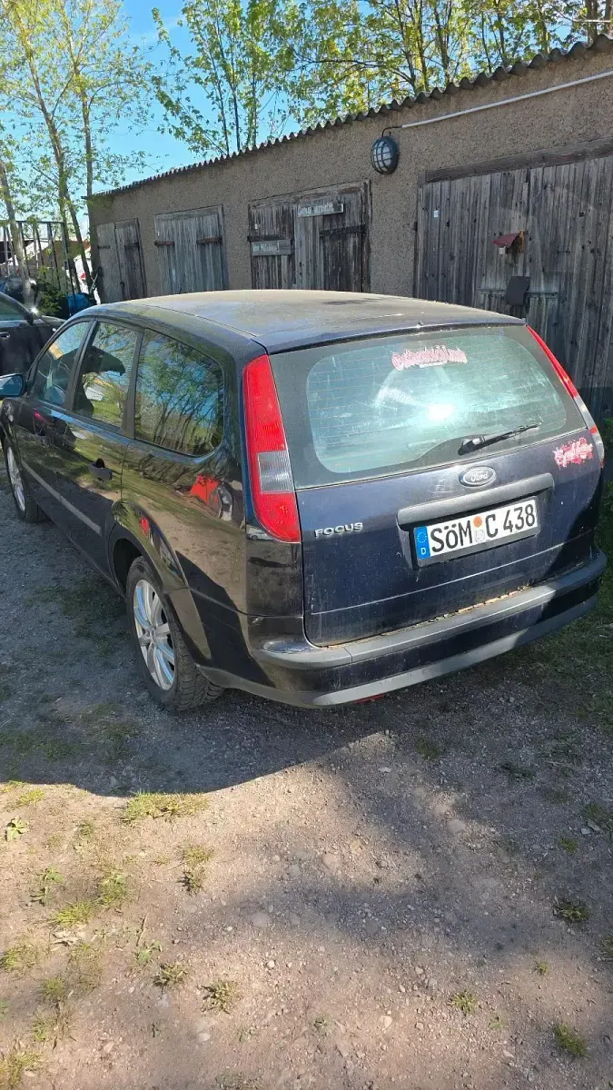 Gebraucht Ford Focus 115 PS (84 kW) 2005 Blau Kombi