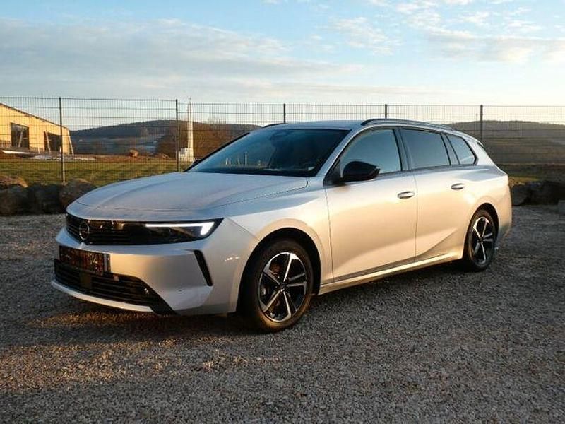 Gebraucht Opel Astra Enjoy 110 PS (80 kW) 2024 Silber Kombi