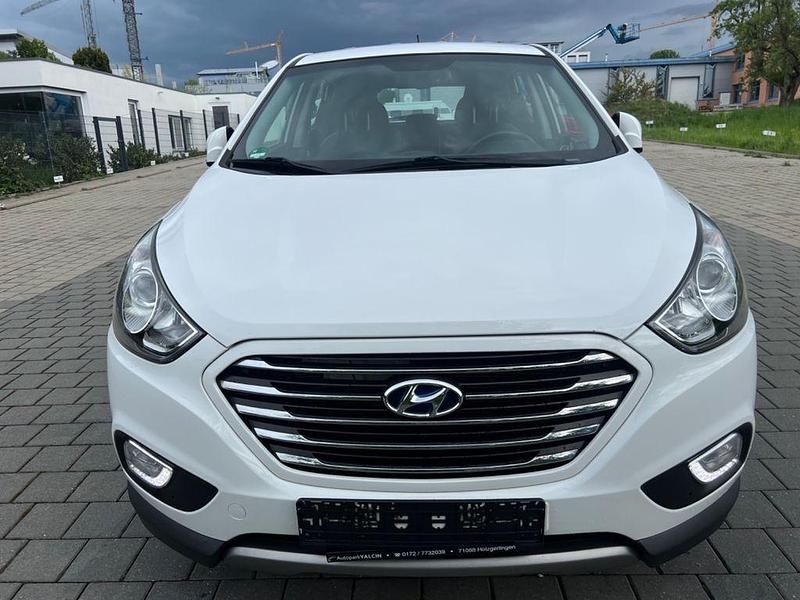 Gebraucht Hyundai ix35 136 PS (100 kW) 2015 Weiß SUV