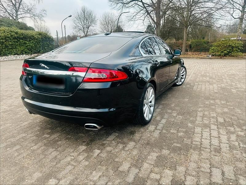 Gebraucht Jaguar XF 217 PS (159 kW) 2009 Schwarz Limousine