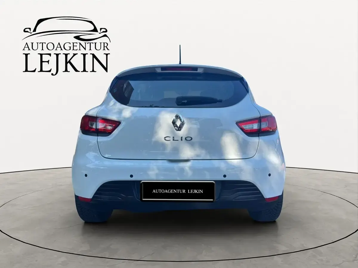 Gebraucht Renault Clio IV Dynamique 73 PS (53 kW) 2015 Weiß Kleinwagen