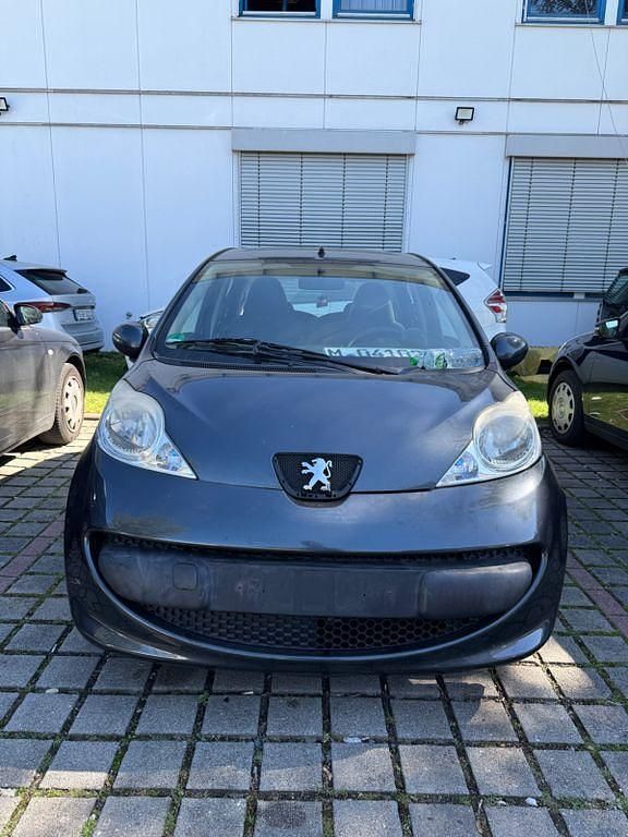 Schwarz Gebraucht 2006 Peugeot 107 Kleinwagen | 600 € (Superpreis) - Bild 1/4