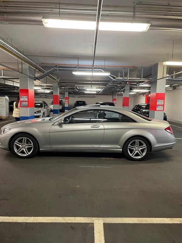 Gebraucht Mercedes CL500 387 PS (284 kW) 2009 Silber Coupé