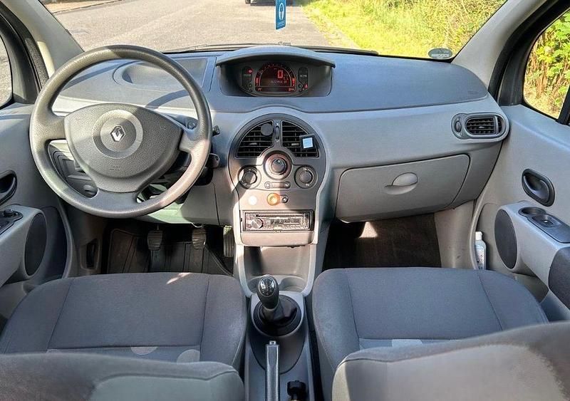 Gebraucht Renault Modus 75 PS (55 kW) 2006 Grau Van / Kleinbus