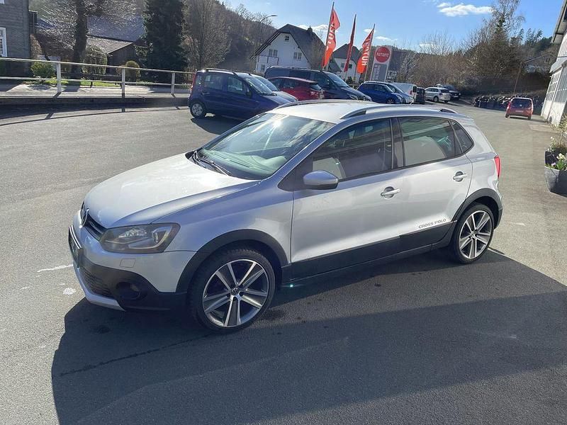 Gebraucht VW Polo Cross 105 PS (77 kW) 2011 Silber Kleinwagen