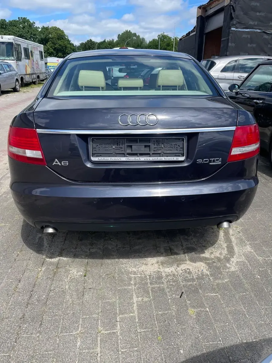 Gebraucht Audi A6 224 PS (164 kW) 2005 Grau Limousine