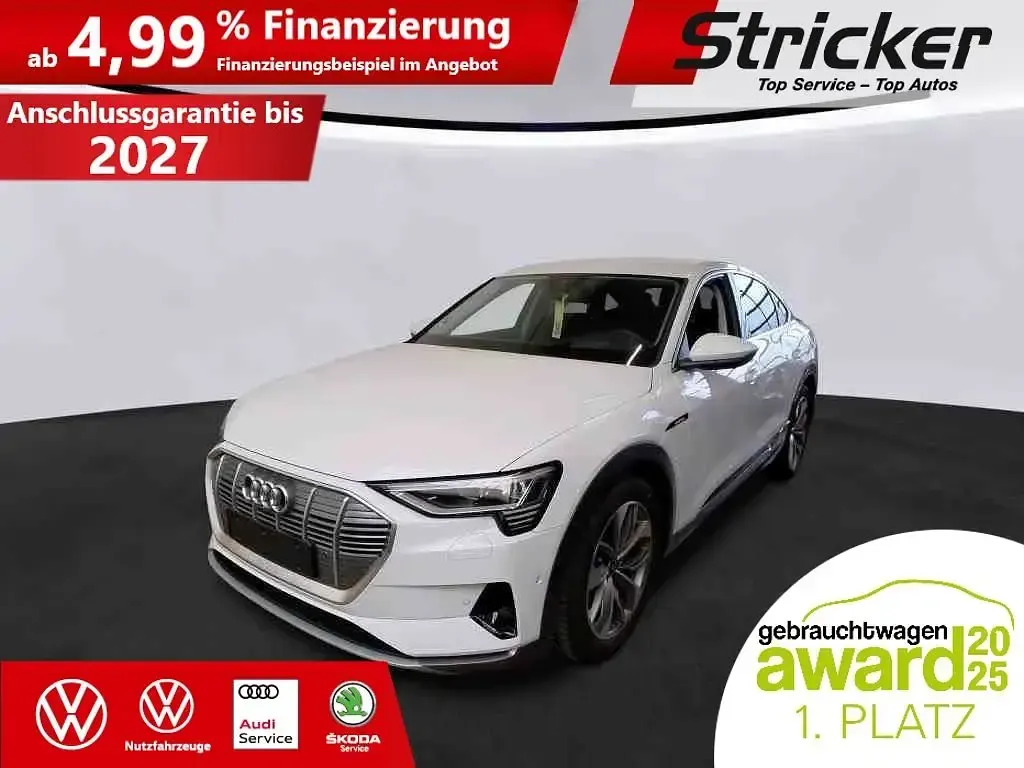 Gebraucht Audi e-tron Sportback Sport 300 kW (408 PS) 2022 Gletscherweiß metallic SUV
