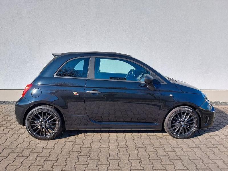 Gebraucht Abarth 595C 165 PS (121 kW) 2023 Schwarz Cabrio
