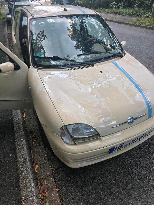 Beige Gebraucht 2007 Fiat Seicento Kleinwagen | 1.199 € (Fairer Preis) - Bild 1/4
