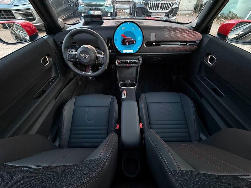 Gebraucht Mini John Cooper Works 231 PS (169 kW) 2024 Schwarz Kleinwagen