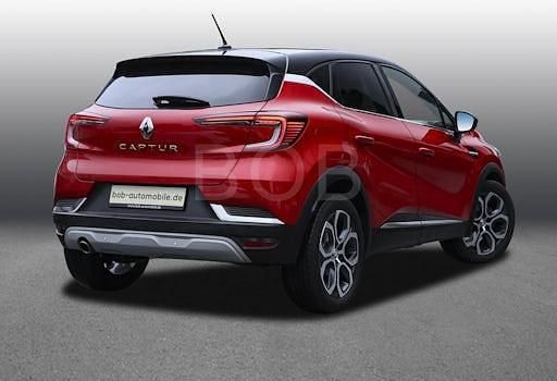 Gebraucht Renault Captur Intens 158 PS (116 kW) 2022 Dezirrot, dach blac (rot) SUV