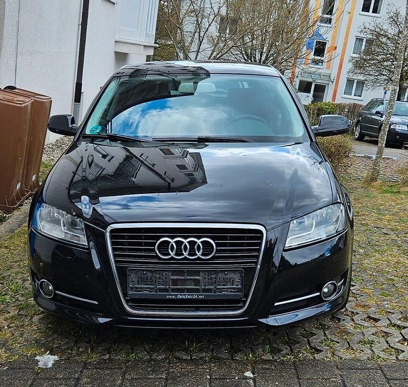Gebraucht Audi A3 Ambiente 105 PS (77 kW) 2011 Schwarz Kleinwagen