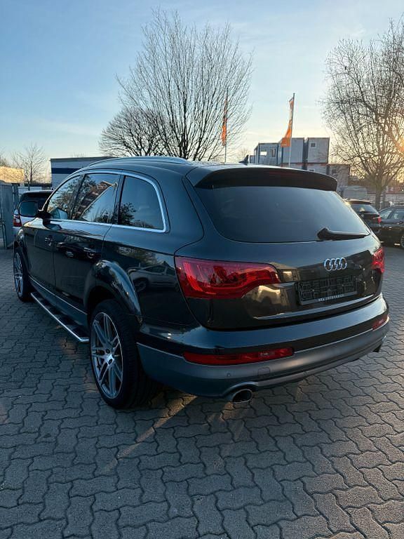 Gebraucht Audi Q7 Ambiente 245 PS (180 kW) 2013 Grau SUV