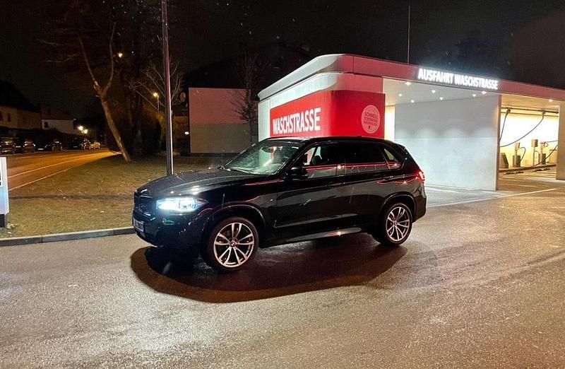 Schwarz Gebraucht 2014 BMW X5 Sport Line SUV | 29.000 € (Fairer Preis) - Bild 1/4