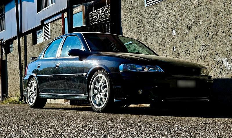 Occasion Opel Vectra 196 ch (144 kW) 2000 Noir Berline