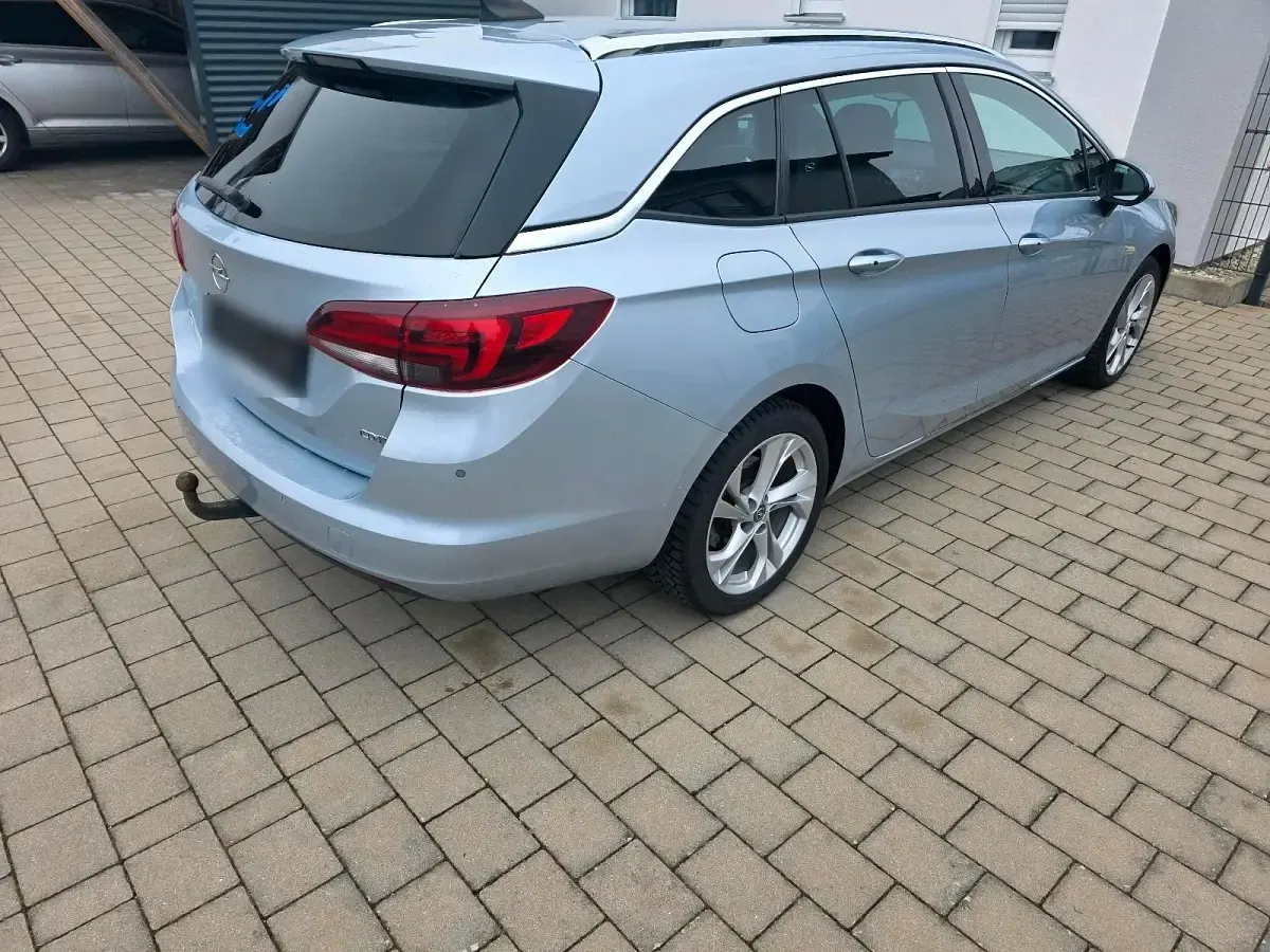 Gebraucht Opel Astra 136 PS (100 kW) 2016 Grau Kombi