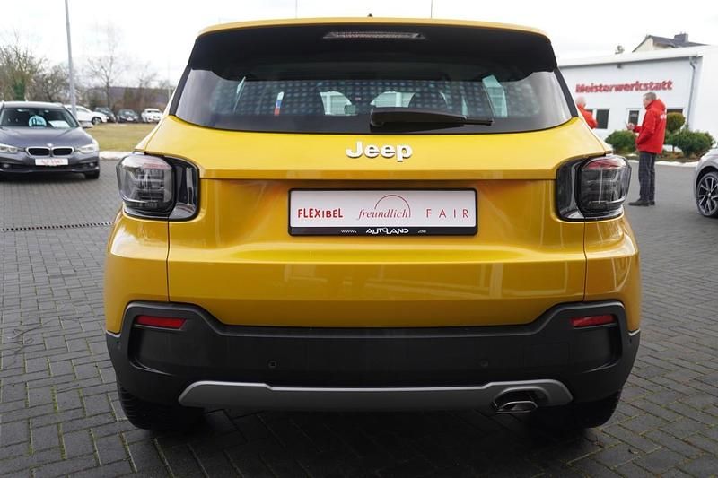 Gebraucht Jeep Avenger Altitude 101 PS (74 kW) 2023 Gelb SUV