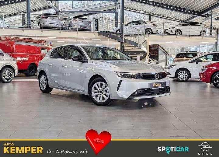 Silber metallic Gebraucht 2023 Opel Astra Elegance Limousine | 20.950 € (Guter Preis) - Bild 1/4