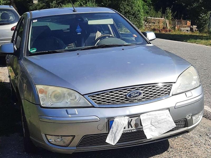 Silber Gebraucht 2005 Ford Mondeo ST200 Limousine | 1.200 € - Bild 1/4