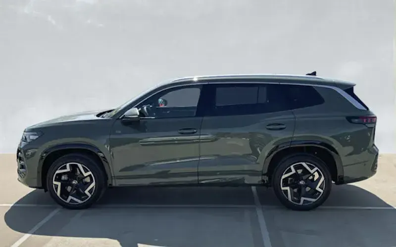 Neu VW Tayron R-line 204 PS (150 kW) 2026 Grün SUV