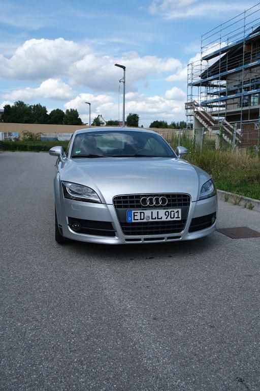 Silber Gebraucht 2006 Audi TT Sport Coupé | 10.300 € (Teuer) - Bild 1/4