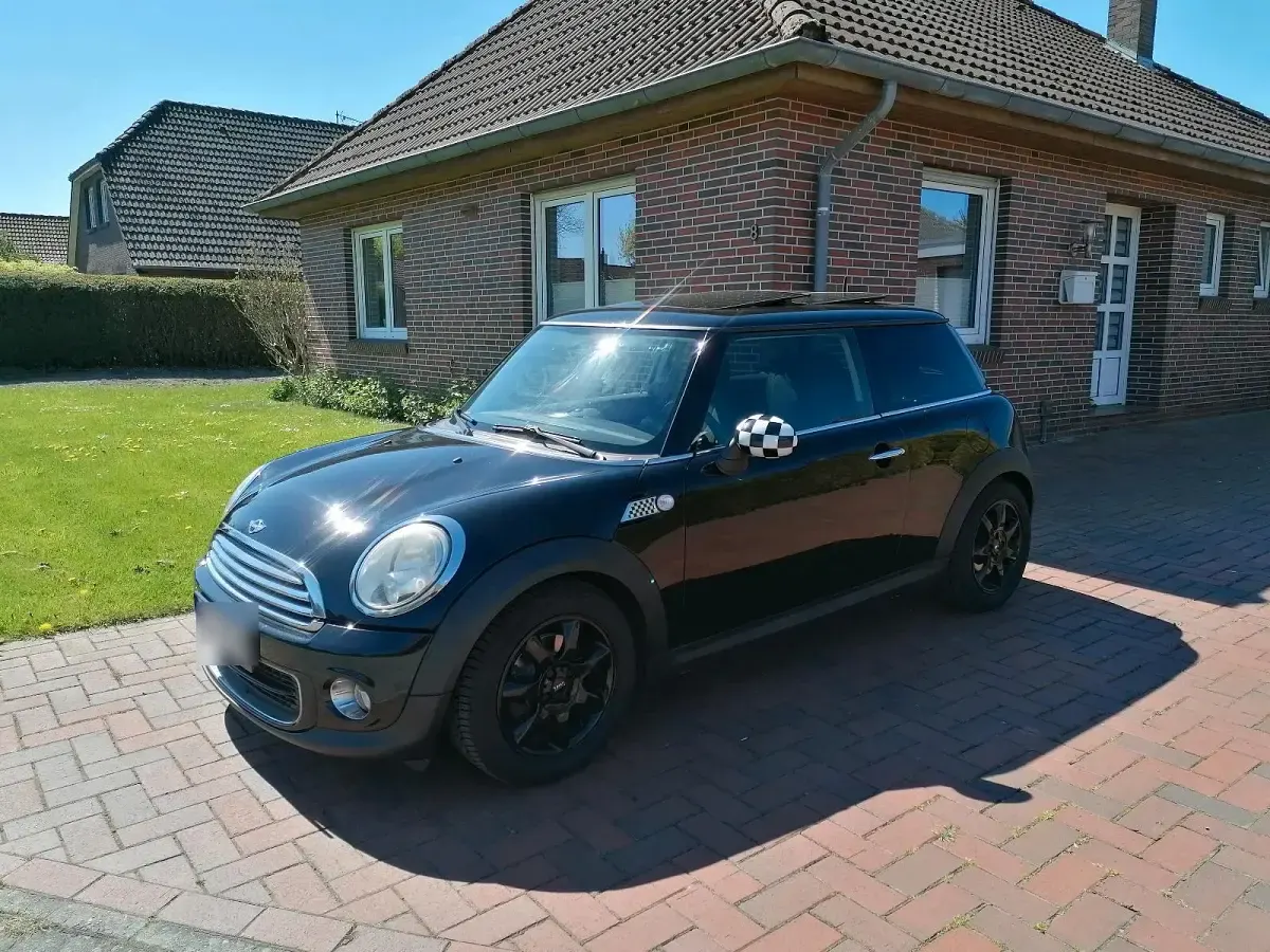 Usata Mini Cooper 98 CV (72 kW) 2010 Nero Utilitaria