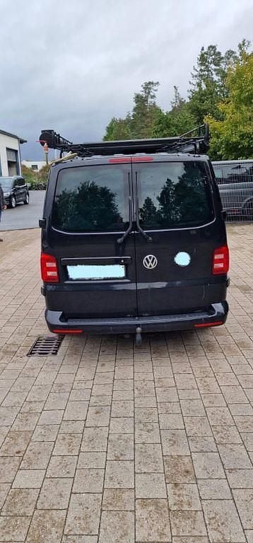 Gebraucht VW T6 150 PS (110 kW) 2018 Schwarz Van