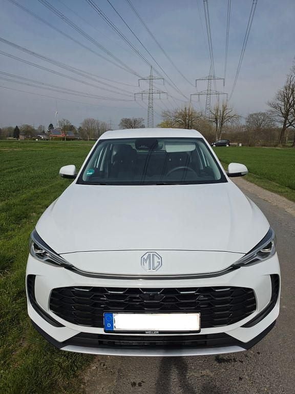 Gebraucht MG ZS 197 PS (144 kW) 2025 Weiß SUV
