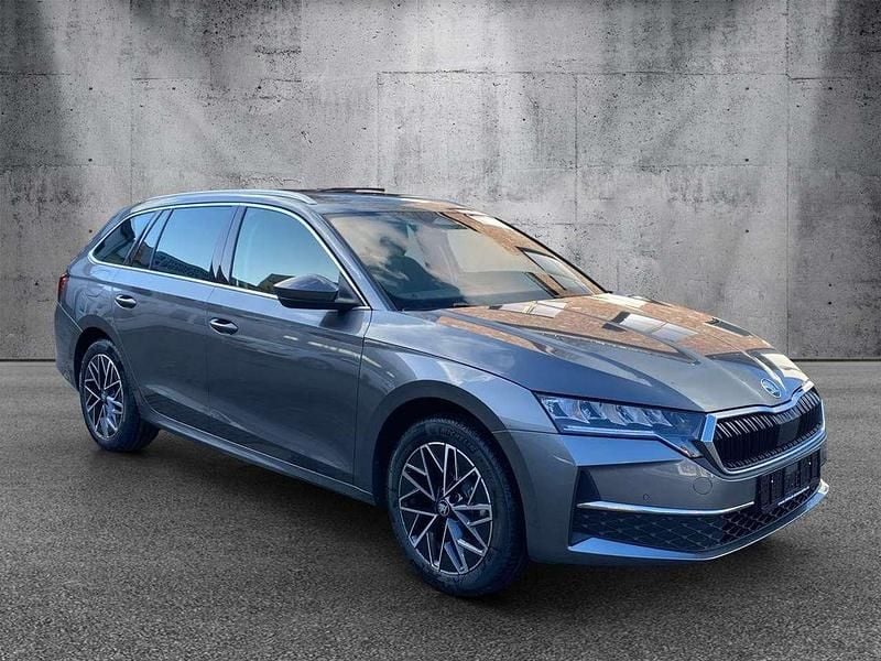 Neu Skoda Octavia 150 PS (110 kW) 2026 Graphite grau Kombi