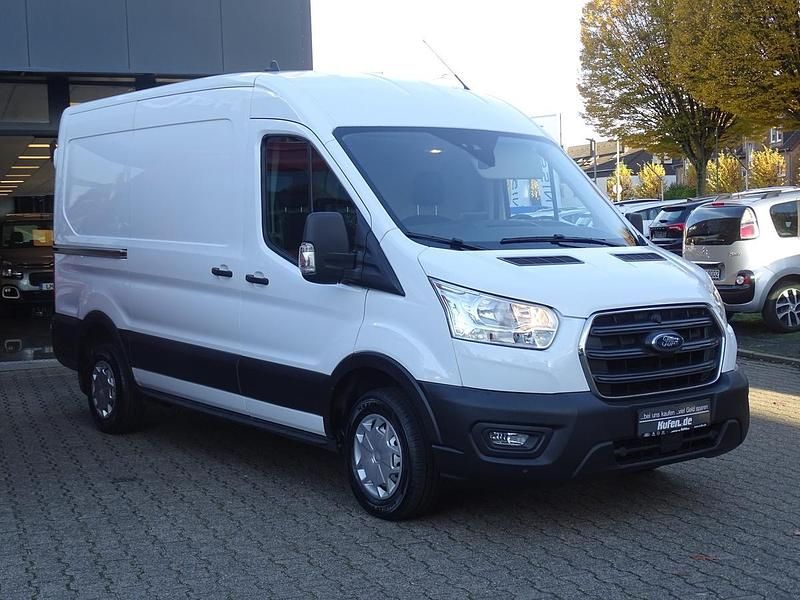 Gebraucht Ford Transit Trend 131 PS (96 kW) 2022 Weiß