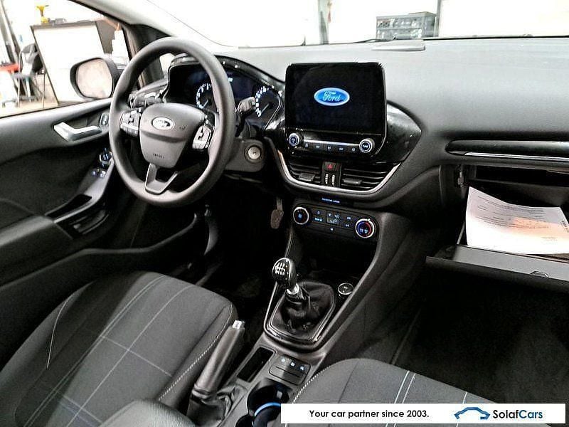 Gebraucht Ford Fiesta 101 PS (74 kW) 2019 Grau Kleinwagen