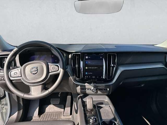 Gebraucht Volvo XC60 173 PS (127 kW) 2022 SUV