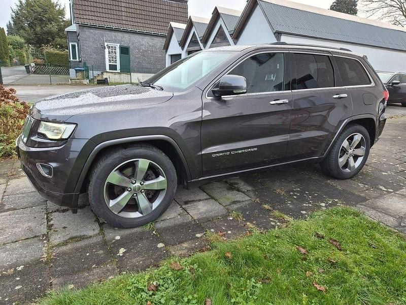 Gebraucht Jeep Grand Cherokee 250 PS (183 kW) 2015 Grau SUV