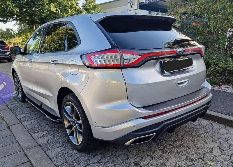 Second-hand Ford Edge ST-Line 209 CP (153 kW) 2018 Argintiu SUV