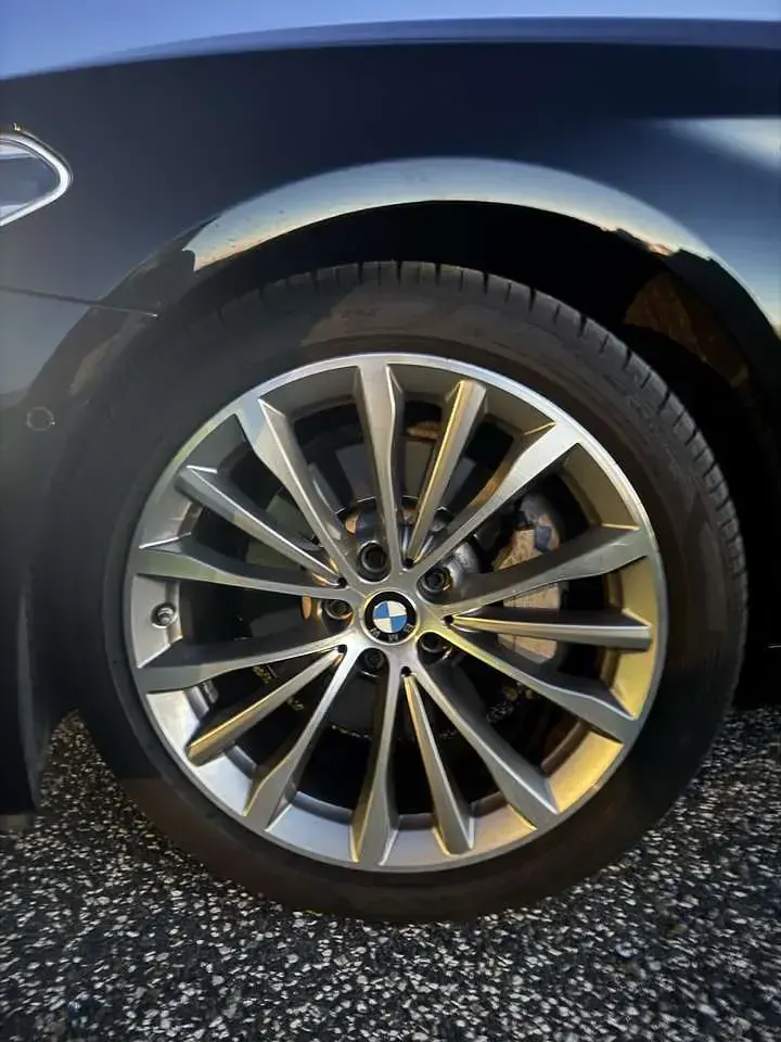 Gebraucht BMW 530 Luxury Line 265 PS (194 kW) 2019 Schwarz Limousine